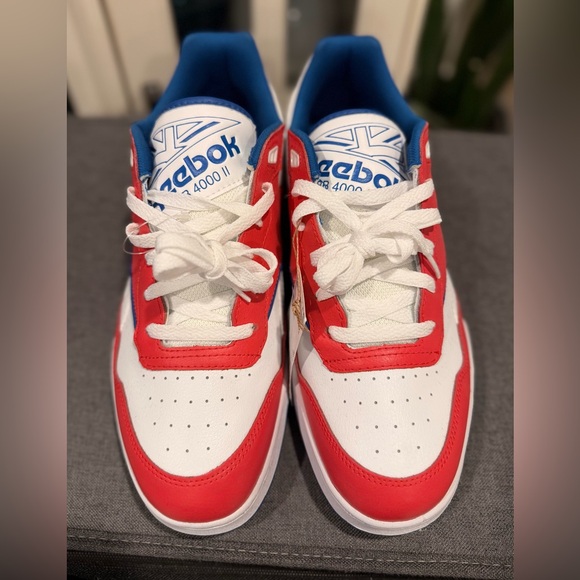 🌶️ NWT Reebok BB 4000 Men’s Basketball Shoes. Size 10 - Picture 2 of 5